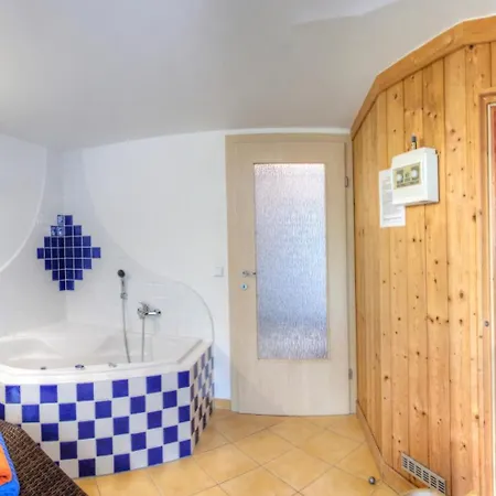 Wellness Dr Krainer Апартаменти Бад-Кляйнкірхгайм